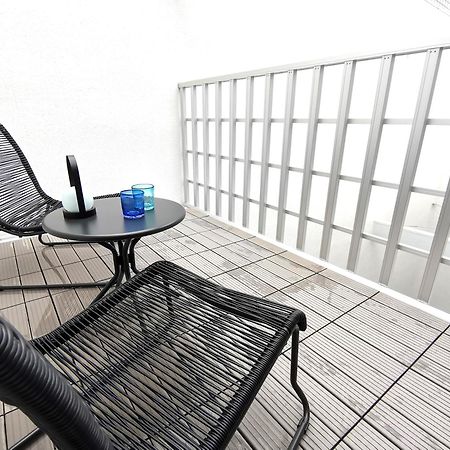 Shhotel 1フロア貸切り 広々2Ldk Наха Екстериор снимка